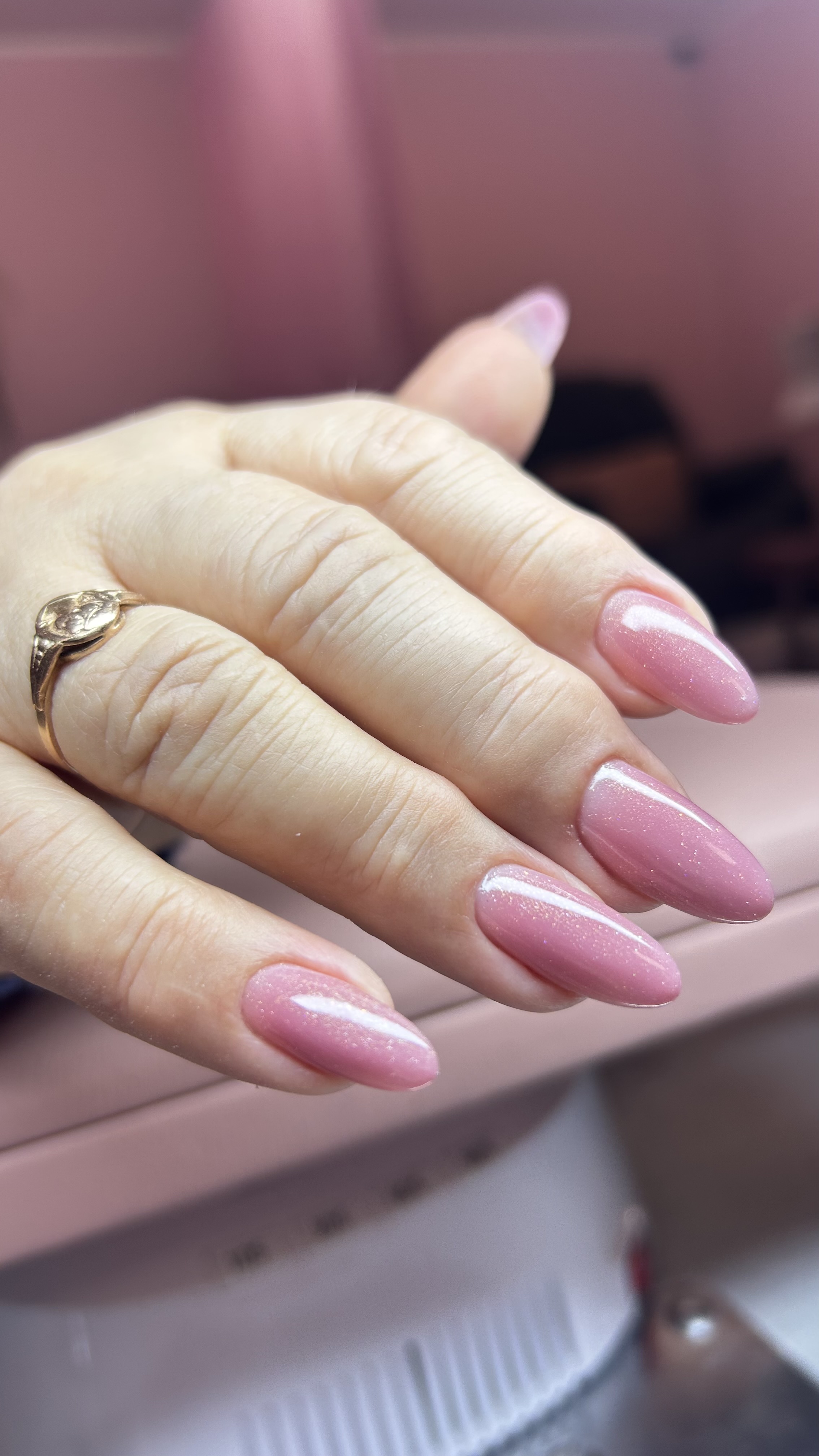 Maniküür by Nadiia