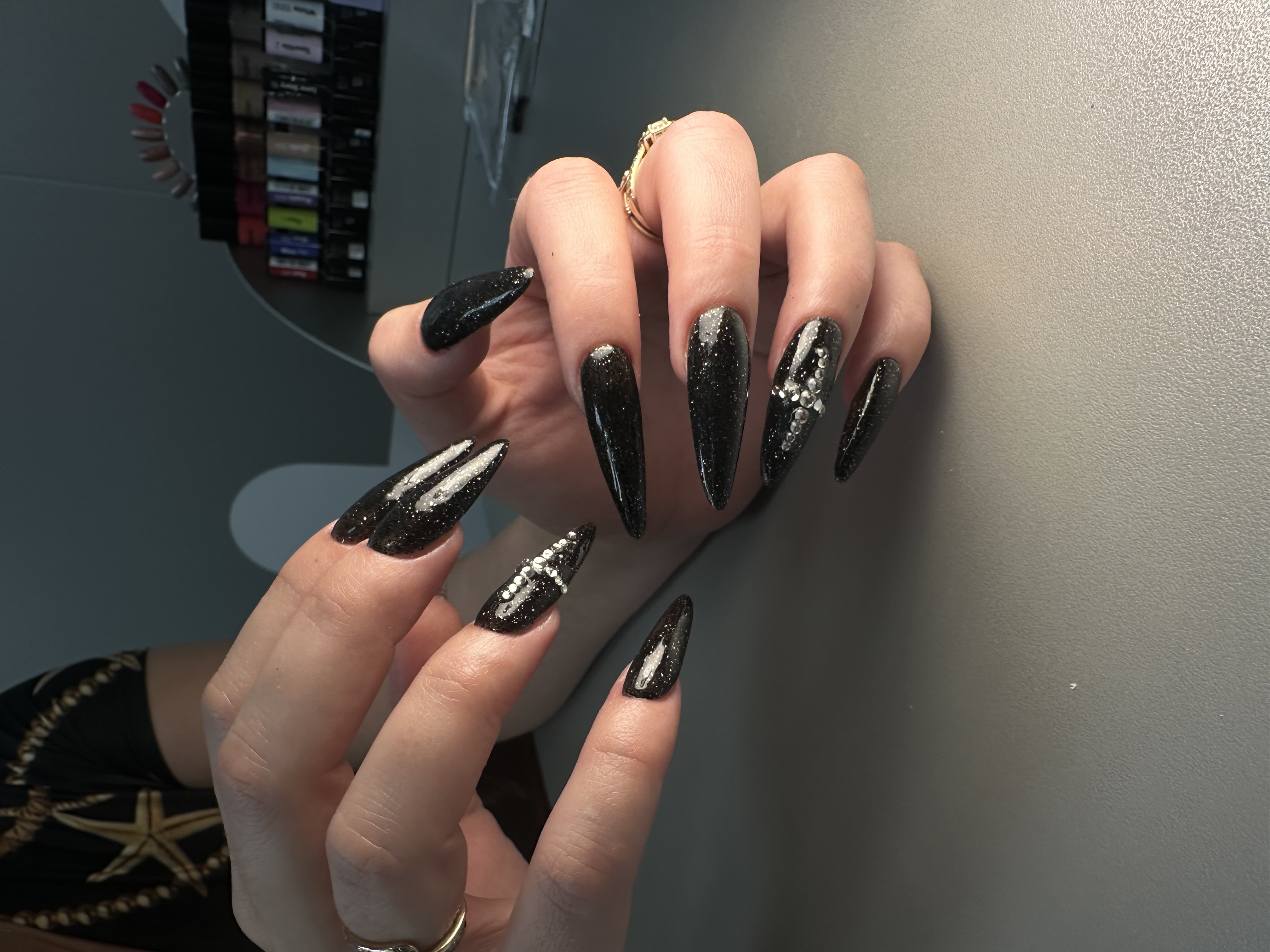 Manicure by Julianna