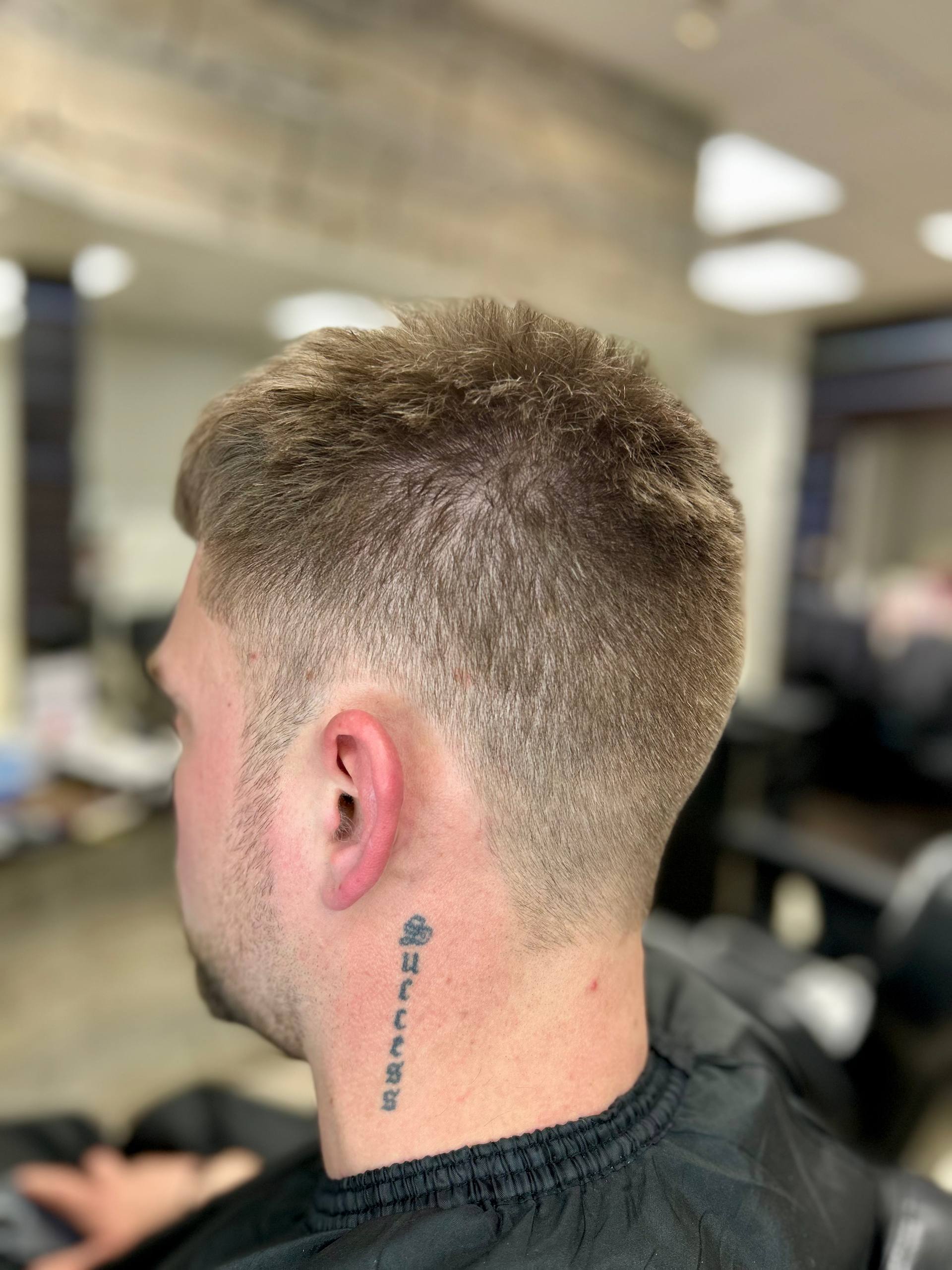 Meeste juuksur by Milena